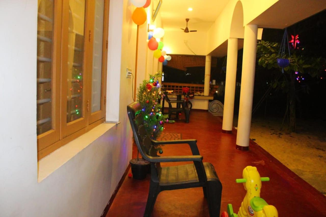 Marari Anna Beach Homestay Mararikulam Dış mekan fotoğraf