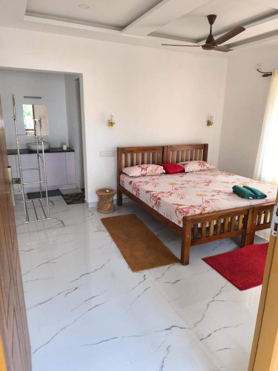 Marari Anna Beach Homestay Mararikulam Oda fotoğraf